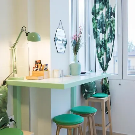 Side Up Exclusive * Belgrado